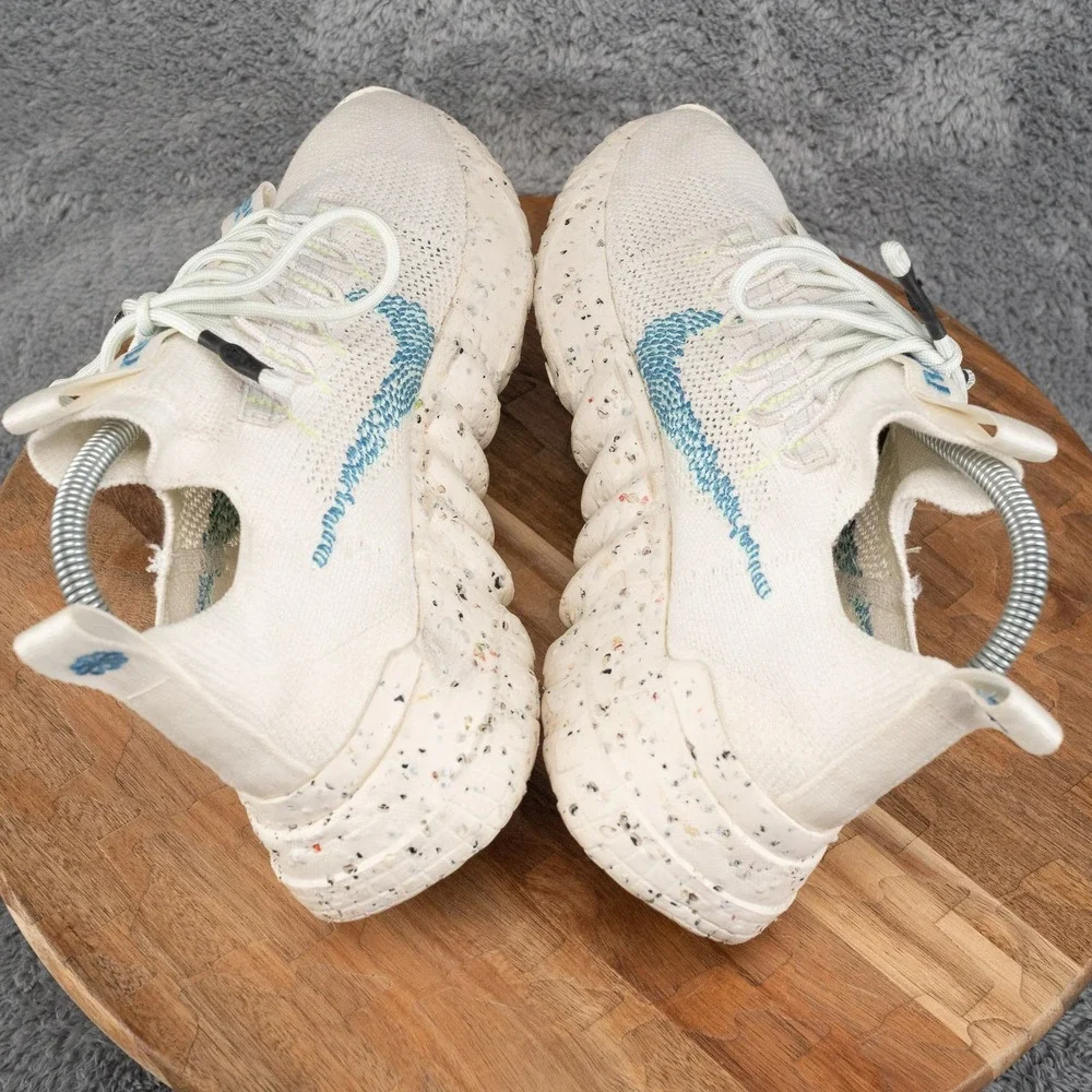 Nike Space Hippie 01 Mens Size 8 Ivory Blue Athletic Running Shoes Sneakers